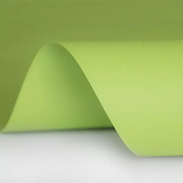 Matte Spanndecke in grün - Material nach Maß