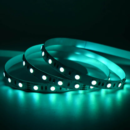 Flexibles RGB LED Lichtband 10mm breit mit mehrfarbiger Beleuchtung für dekorative Anwendungen.
